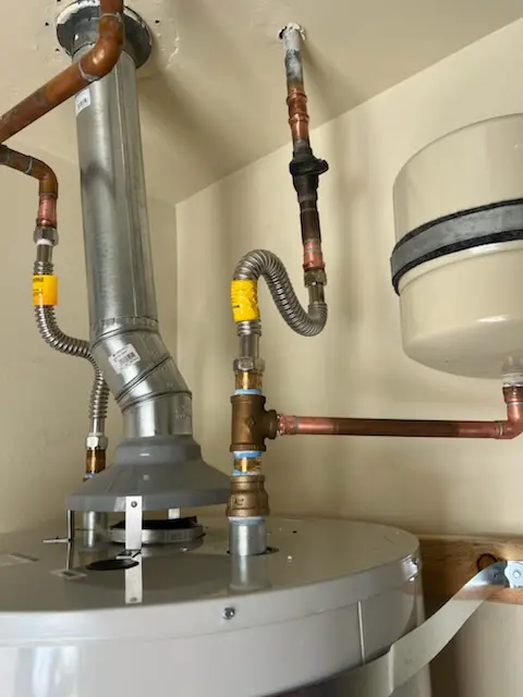 Water heater installation and plumbing repair in Gilberts